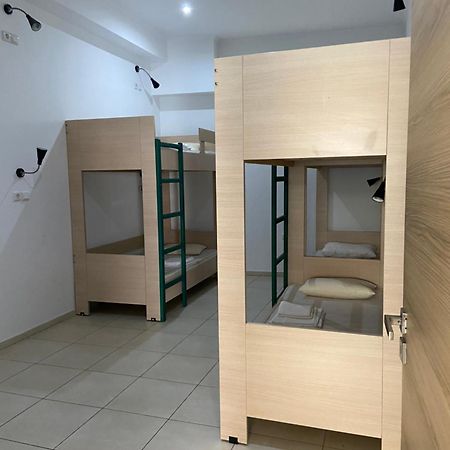 Sisifou Hostel Corinth Luaran gambar