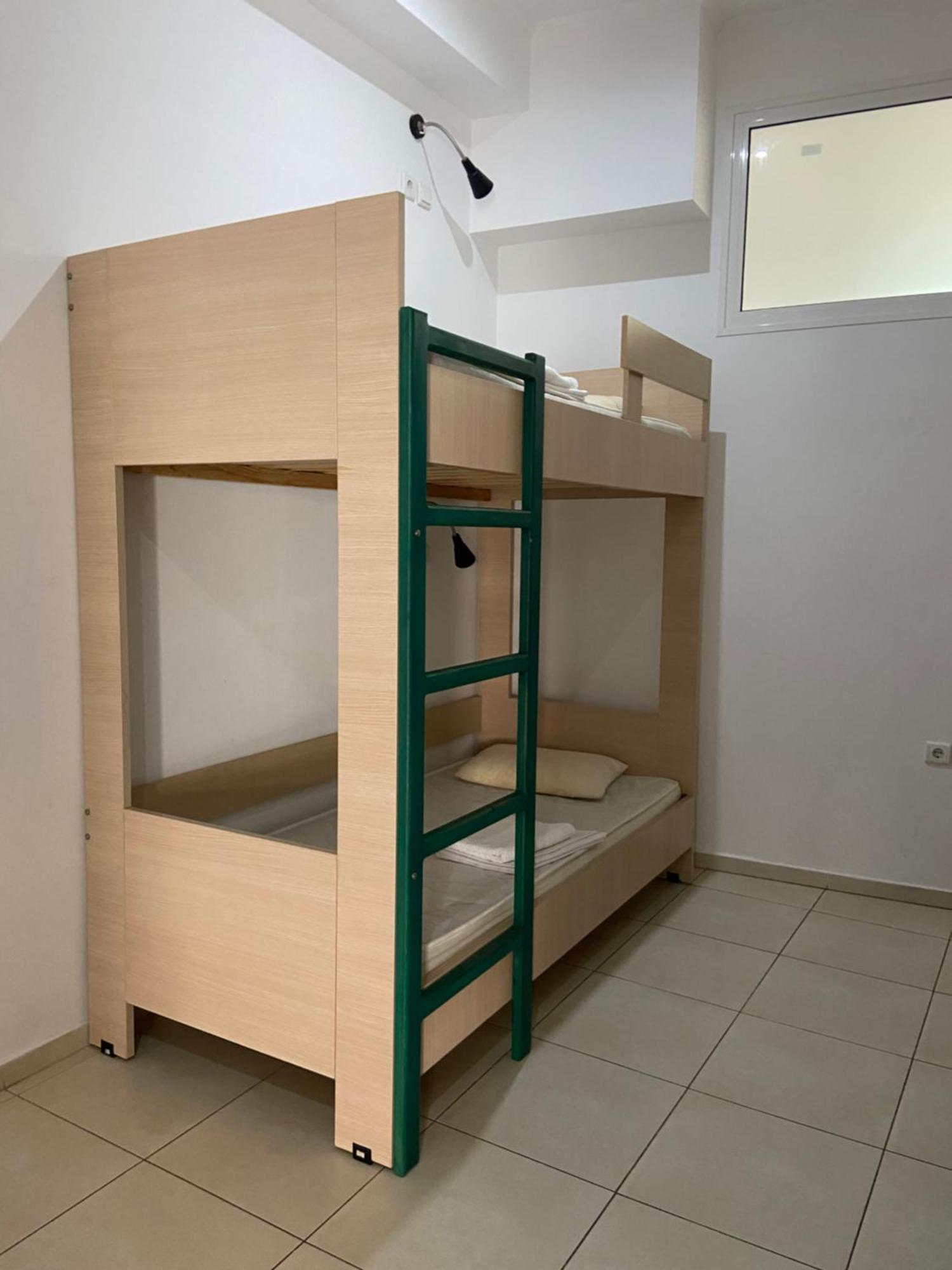 Sisifou Hostel Corinth Luaran gambar